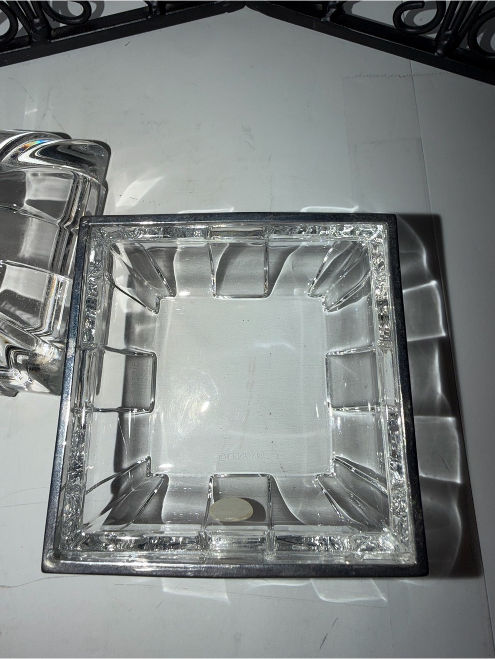 Lenox vintage glass trinket box - Picture 6 of 12